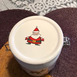 Christmas canister/cookie jar